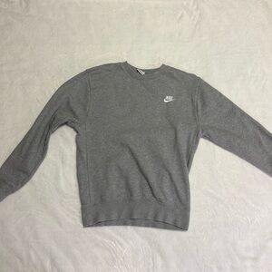 Nike Gray Crewneck Sweater Classic Athletic Style